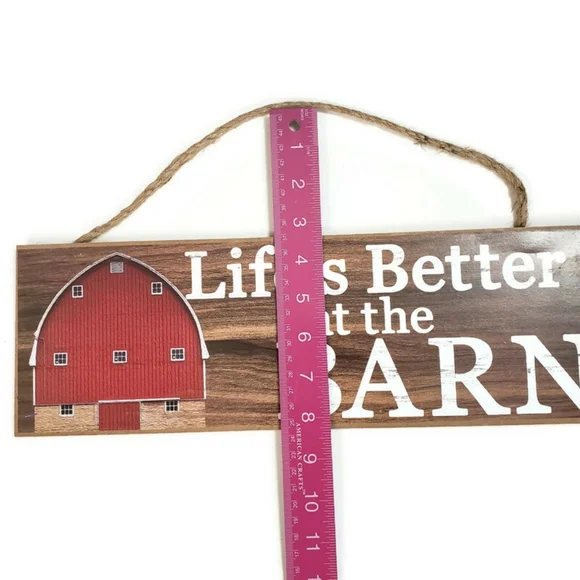 New! Red Barn Wall Art Sign with Sisal Rope Hanger - Picture 3 of 5